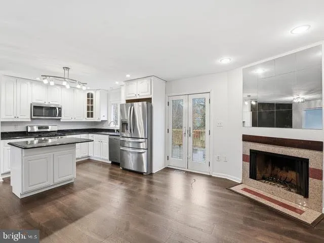 $3,200 | 3026 Winter Pine Court, Fairfax, VA 22031