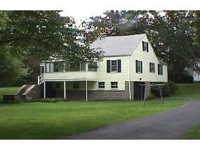 71 Cliff Road Portsmouth, NH 03801 - Photo 5 of 6 Gallery Image 5