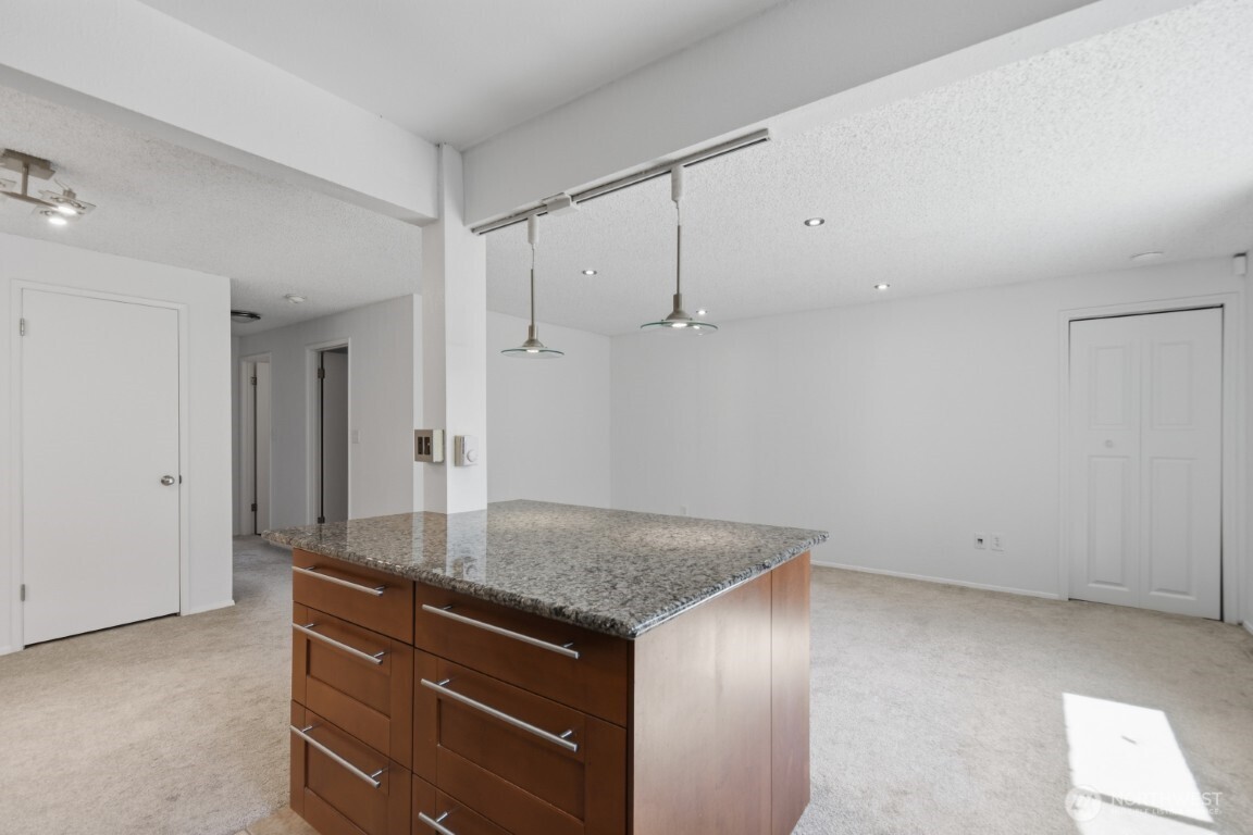 7909 218th Street Southwest, Unit 4 Edmonds, WA 98026 - Photo 6 of 20 Gallery Image 6