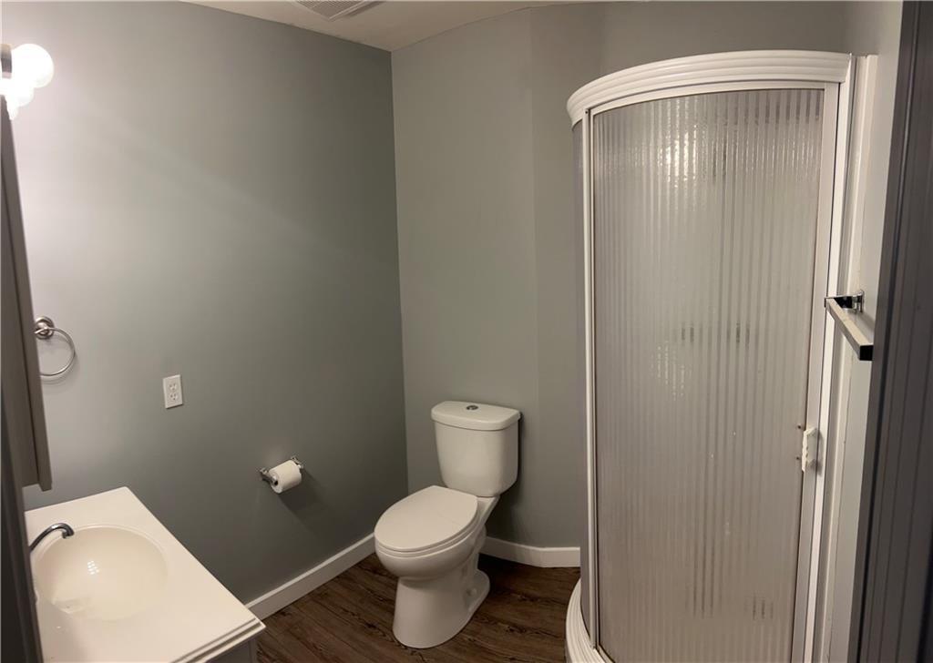 472 West 104th Street, Unit B Kansas City, MO 64114 - Photo 11 of 32