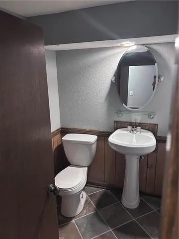 $129,900 | 472 West 104th Street, Unit B, Kansas City, MO 64114