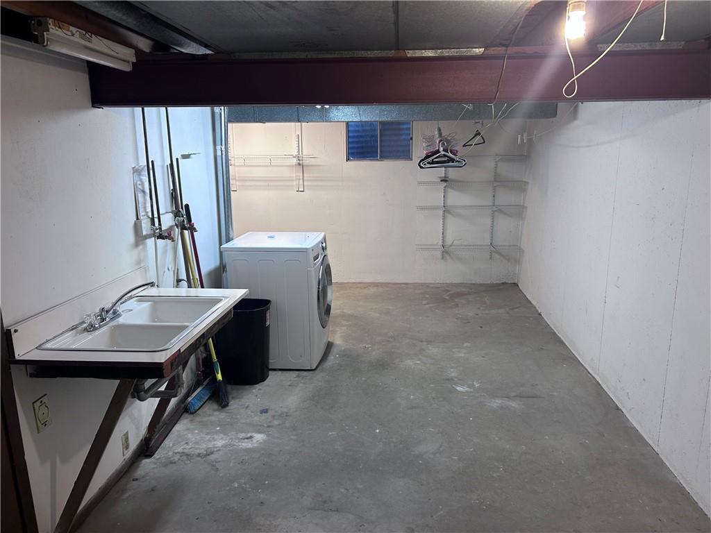 472 West 104th Street, Unit B Kansas City, MO 64114 - Photo 17 of 32