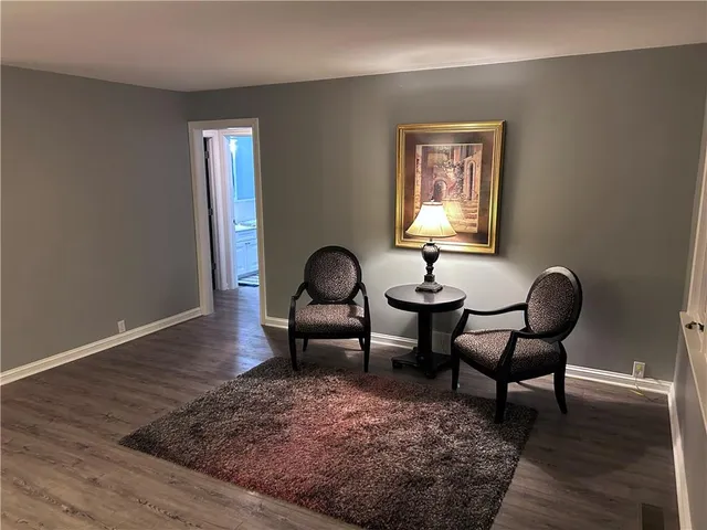 $129,900 | 472 West 104th Street, Unit B, Kansas City, MO 64114