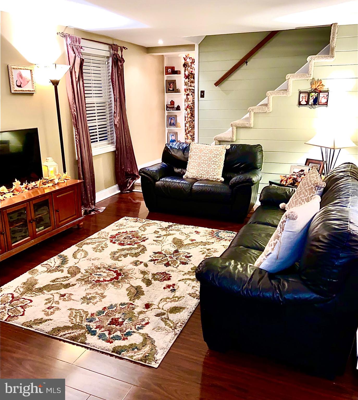 707 Braxton Road Ridley Park, PA 19078 - Photo 4 of 18 Living room