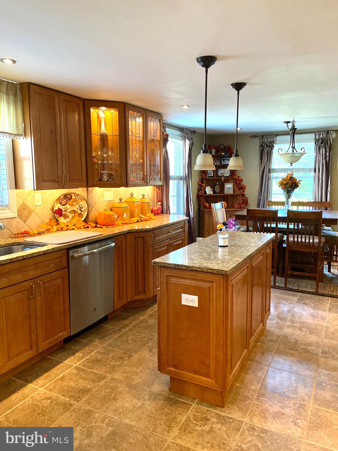 707 Braxton Road Ridley Park, PA 19078 - Photo 9 of 18 Gallery Image 9