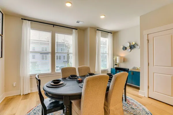 $3,400 | 1010 Pettiford Place, Hanahan, SC 29410