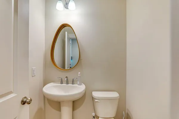 $3,400 | 1010 Pettiford Place, Hanahan, SC 29410