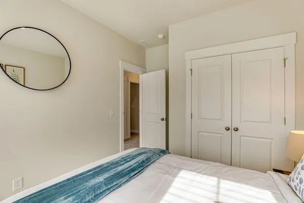 $3,400 | 1010 Pettiford Place, Hanahan, SC 29410