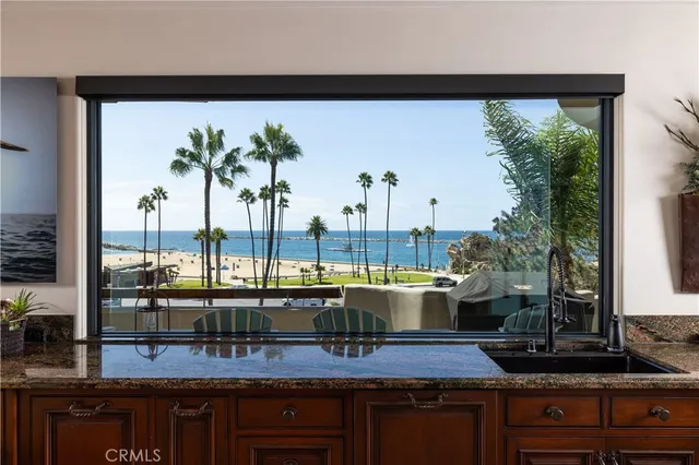 $30,000 | 2901 Ocean Boulevard, Corona del Mar, CA 92625