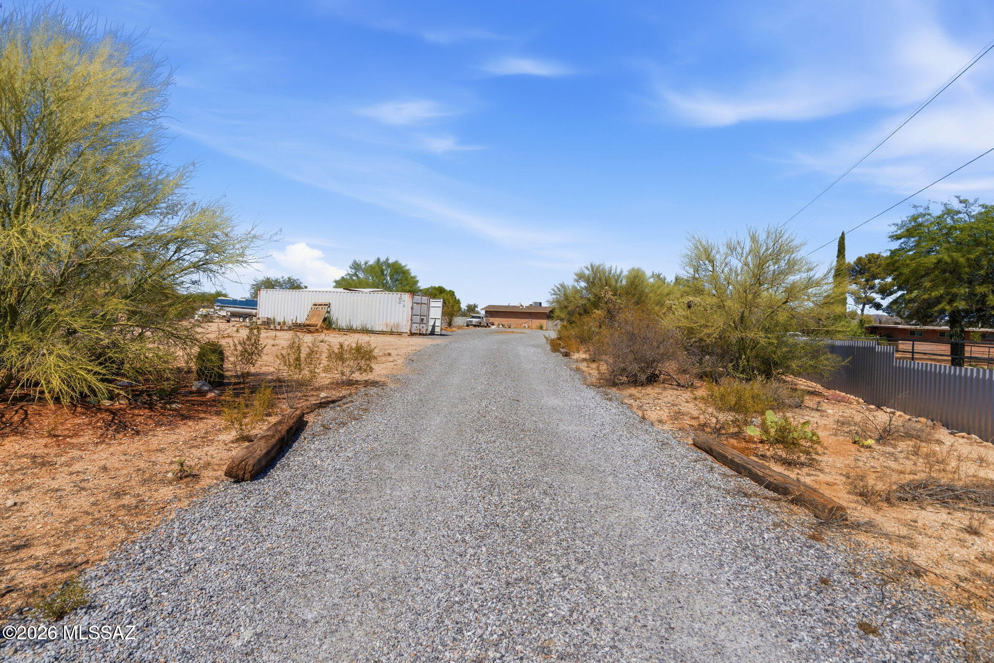 725 South Gollob Road Tucson, AZ 85710 - Photo 2 of 42