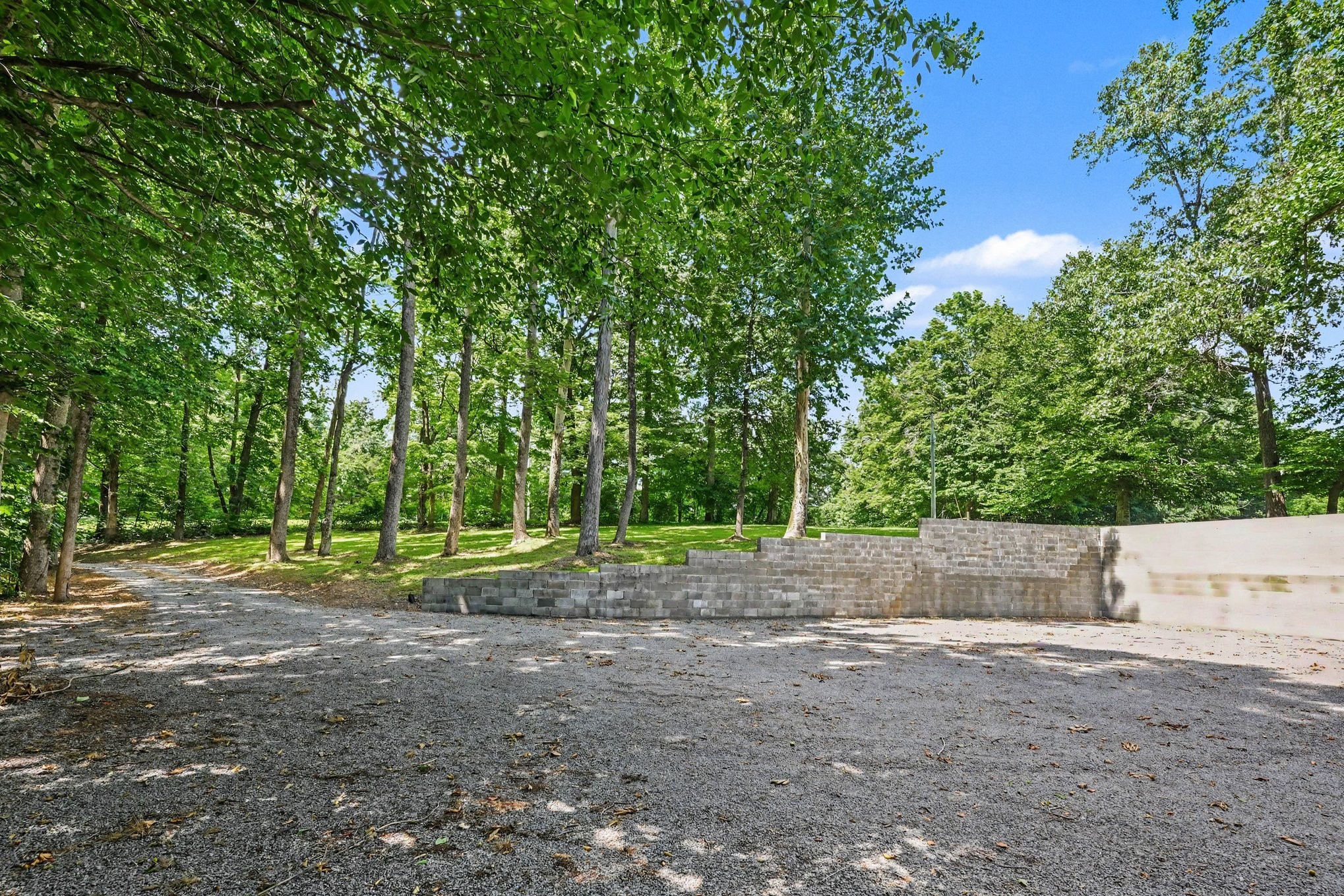 2275 Hanestown Road Westmoreland, TN 37186 - Photo 33 of 34