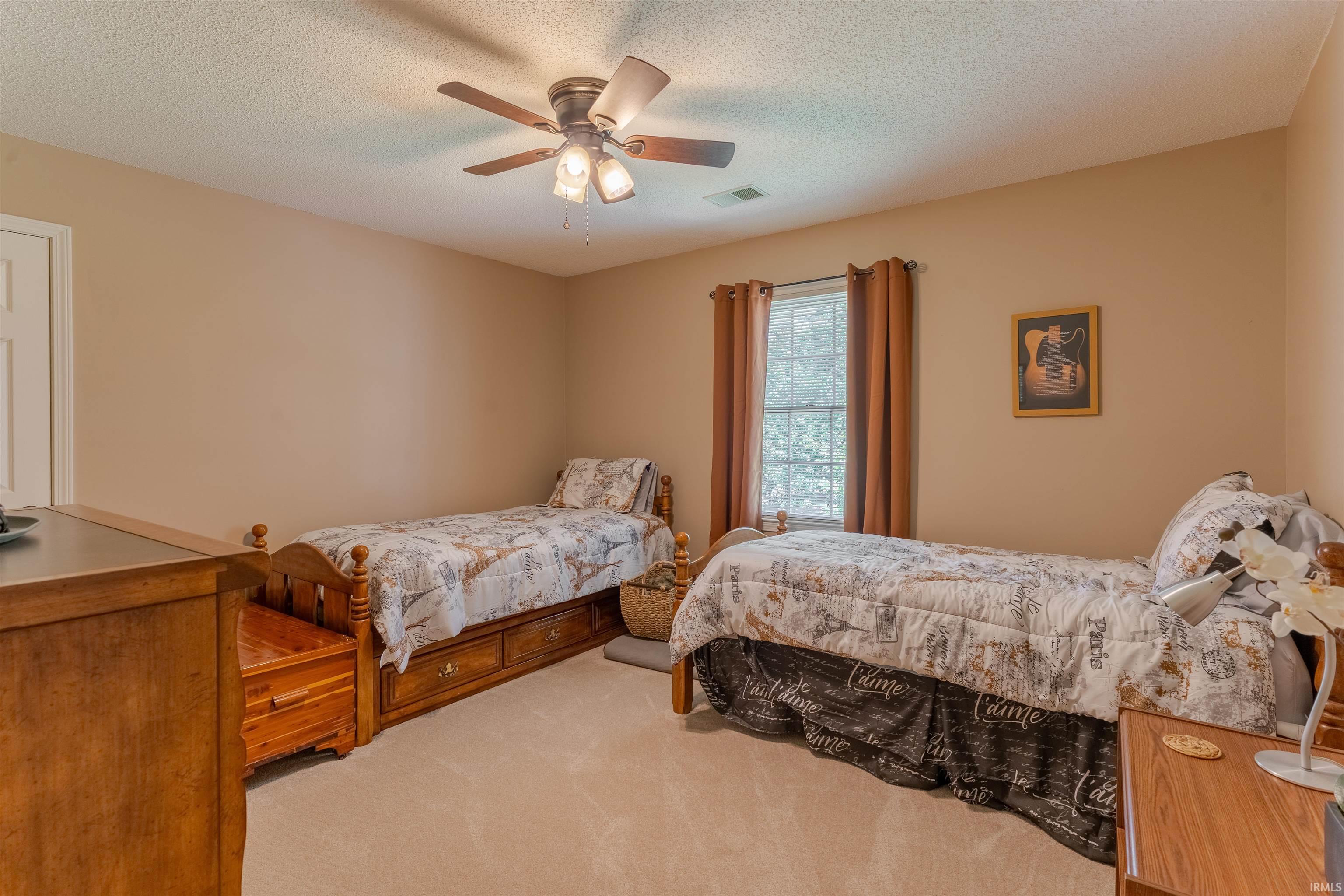 7588 Ridgebrook Newburgh, IN 47630 - Photo 33 of 49 Gallery Image 33