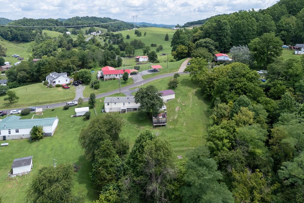 957 Hubbard Town Road Honaker, VA 24260 - Photo 46 of 51 Gallery Image 46