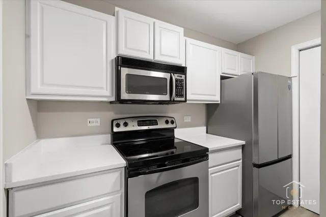 $139,900 | 360 Leah Lane, Unit 1G, Woodstock, IL 60098