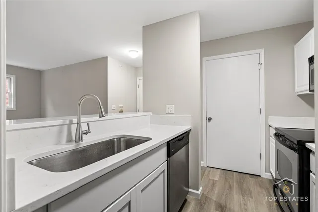 $139,900 | 360 Leah Lane, Unit 1G, Woodstock, IL 60098