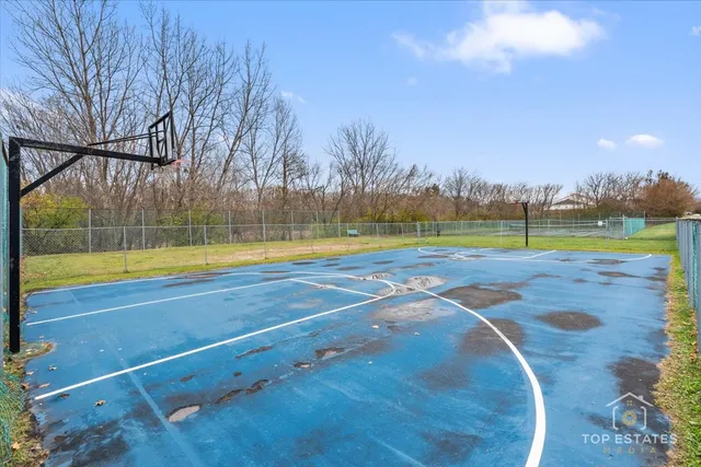 $139,900 | 360 Leah Lane, Unit 1G, Woodstock, IL 60098