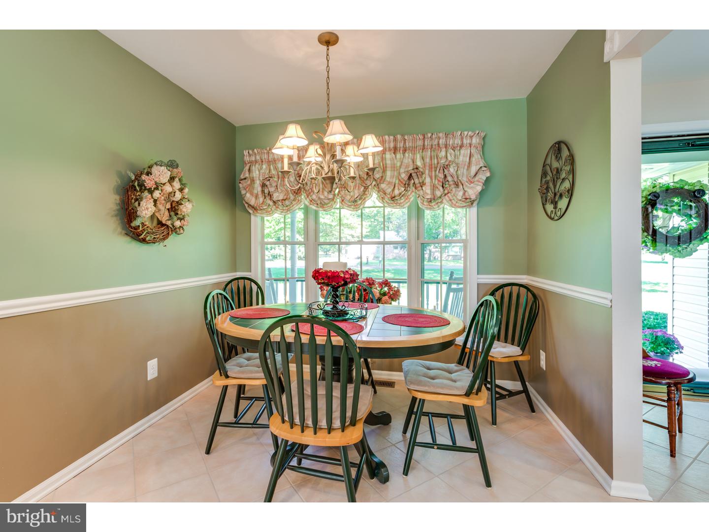 73 Fenimore Road Lumberton, NJ 08048 - Photo 12 of 25 Breakfast Room