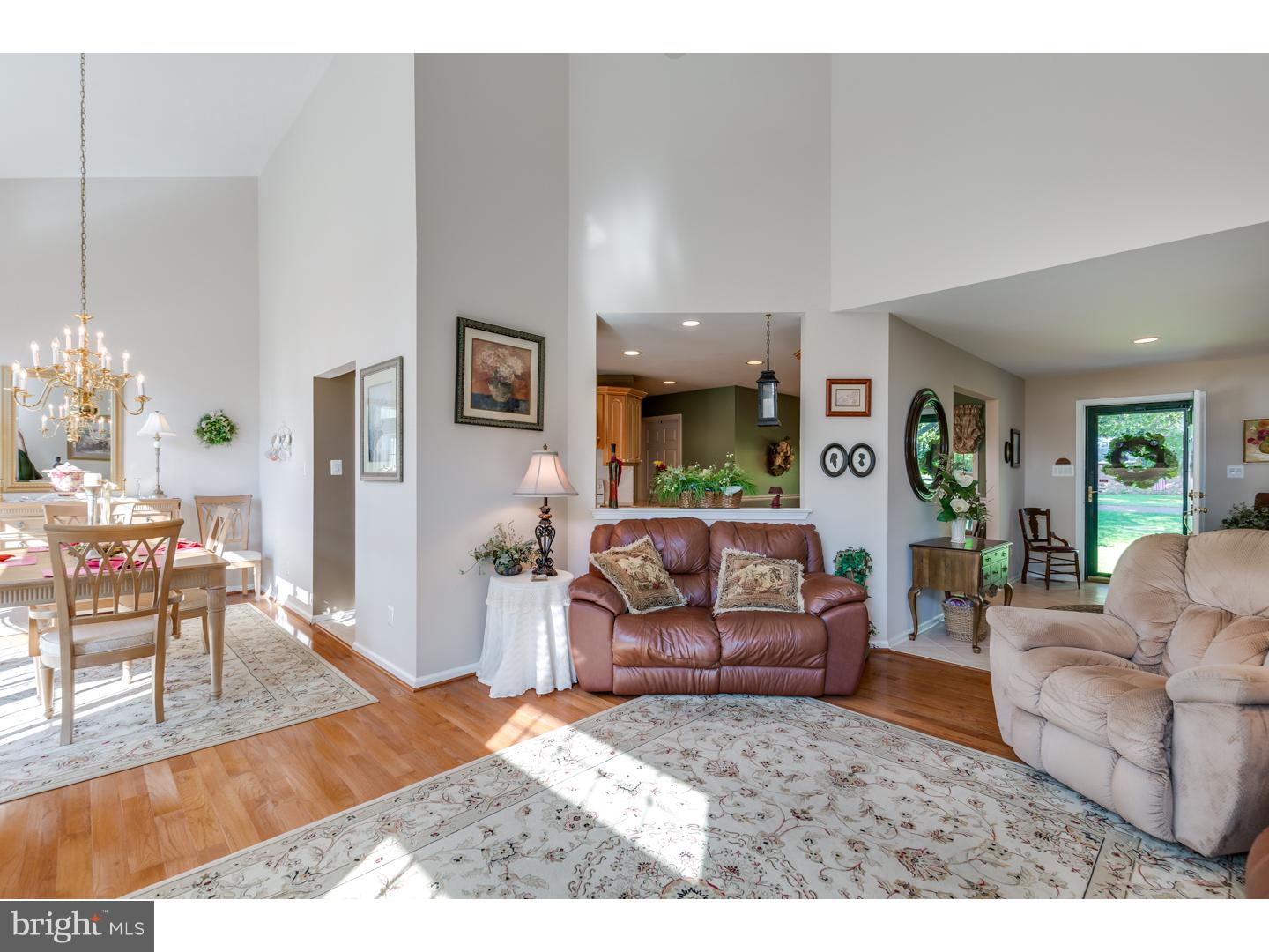 73 Fenimore Road Lumberton, NJ 08048 - Photo 5 of 25 Living Room