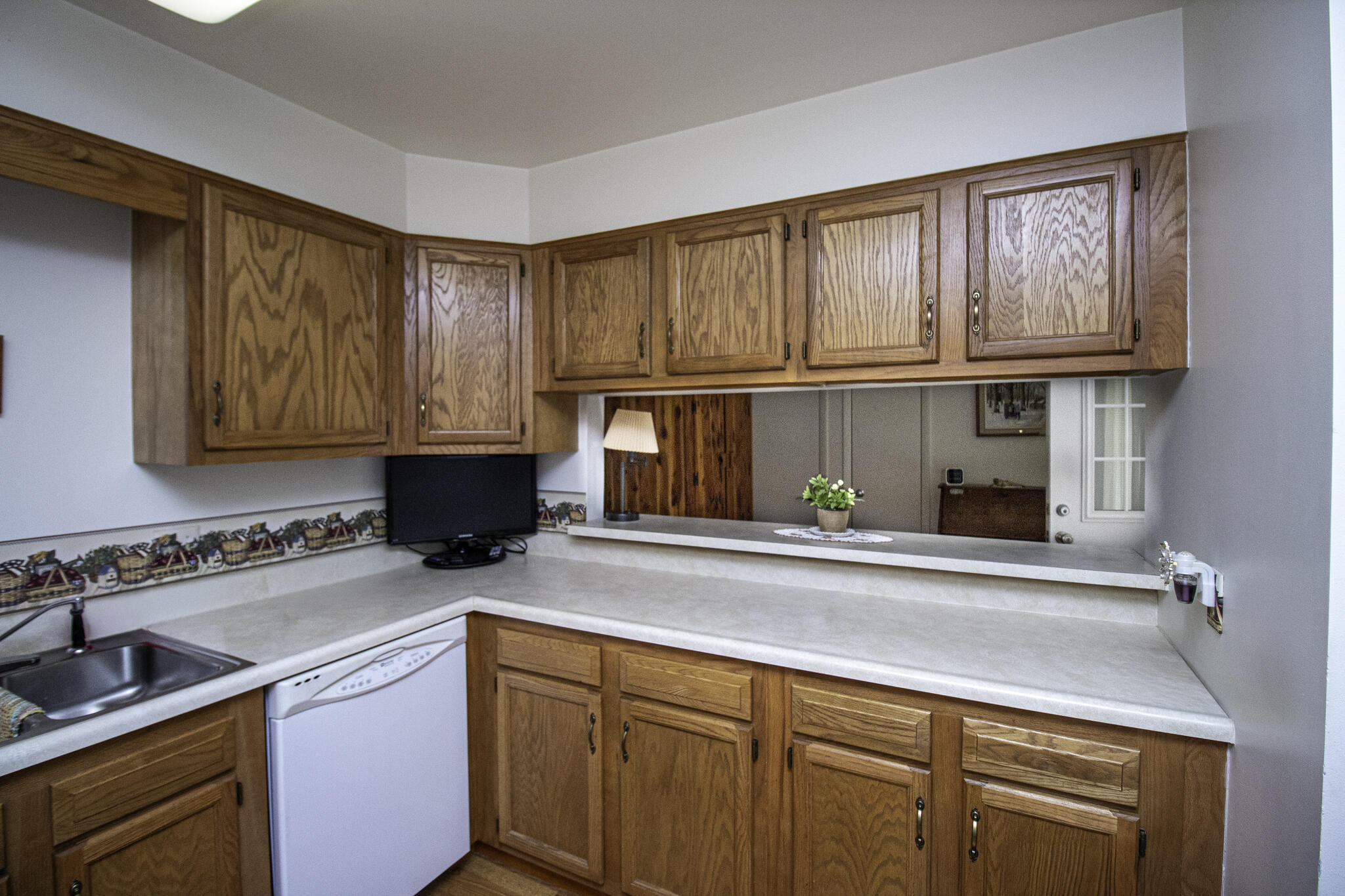 137 Maryland Road Plattsburgh, NY 12903 - Photo 7 of 29 Gallery Image 7
