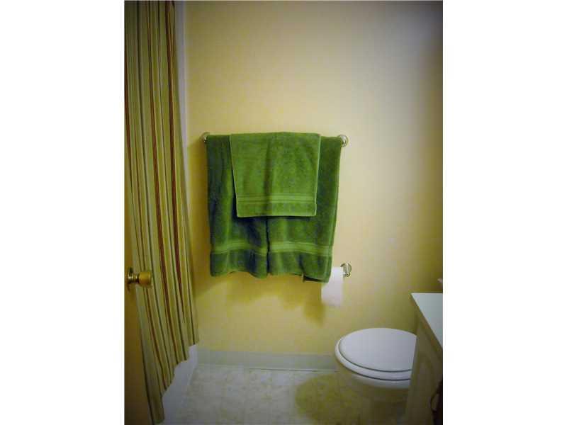 2403 Haymaker Road Monroeville, PA 15146 - Photo 14 of 19 Full Bath. Full hall bath