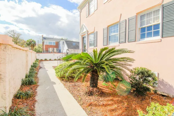 $4,530 | 25 Ashley Avenue, Charleston, SC 29401