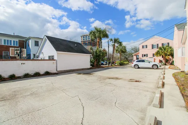 $4,530 | 25 Ashley Avenue, Charleston, SC 29401