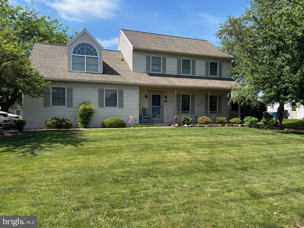$525,000 | 3851 Sterling Way, Columbia, PA 17512