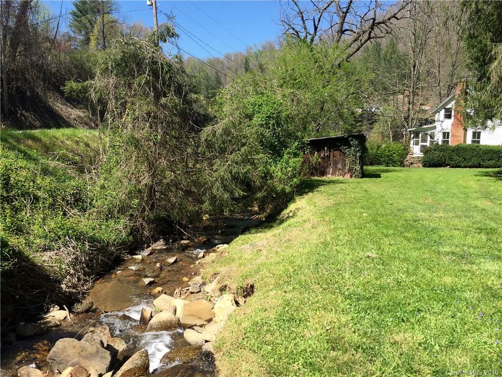 197 Nicholson Cove Road Cullowhee, NC 28723 - Photo 3 of 23 Gallery Image 3