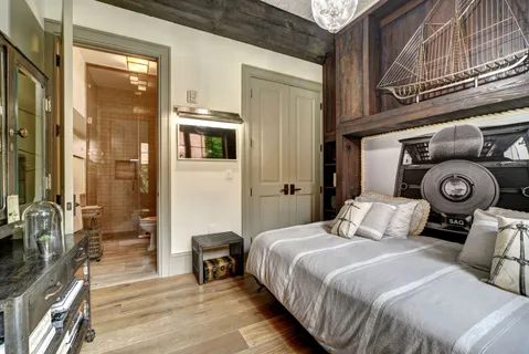 15 Church Street, Unit G132, Sag Harbor, NY 11963