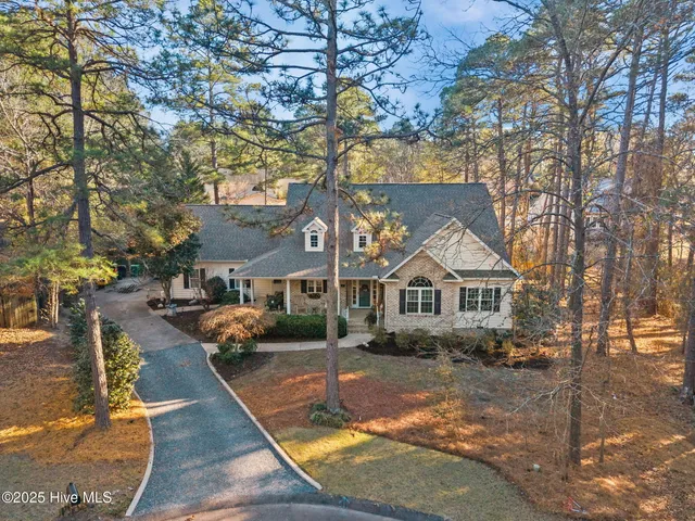 $585,000 | 5 Belmont Court, Pinehurst, NC 28374