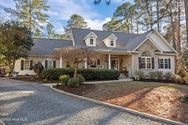 $585,000 | 5 Belmont Court, Pinehurst, NC 28374