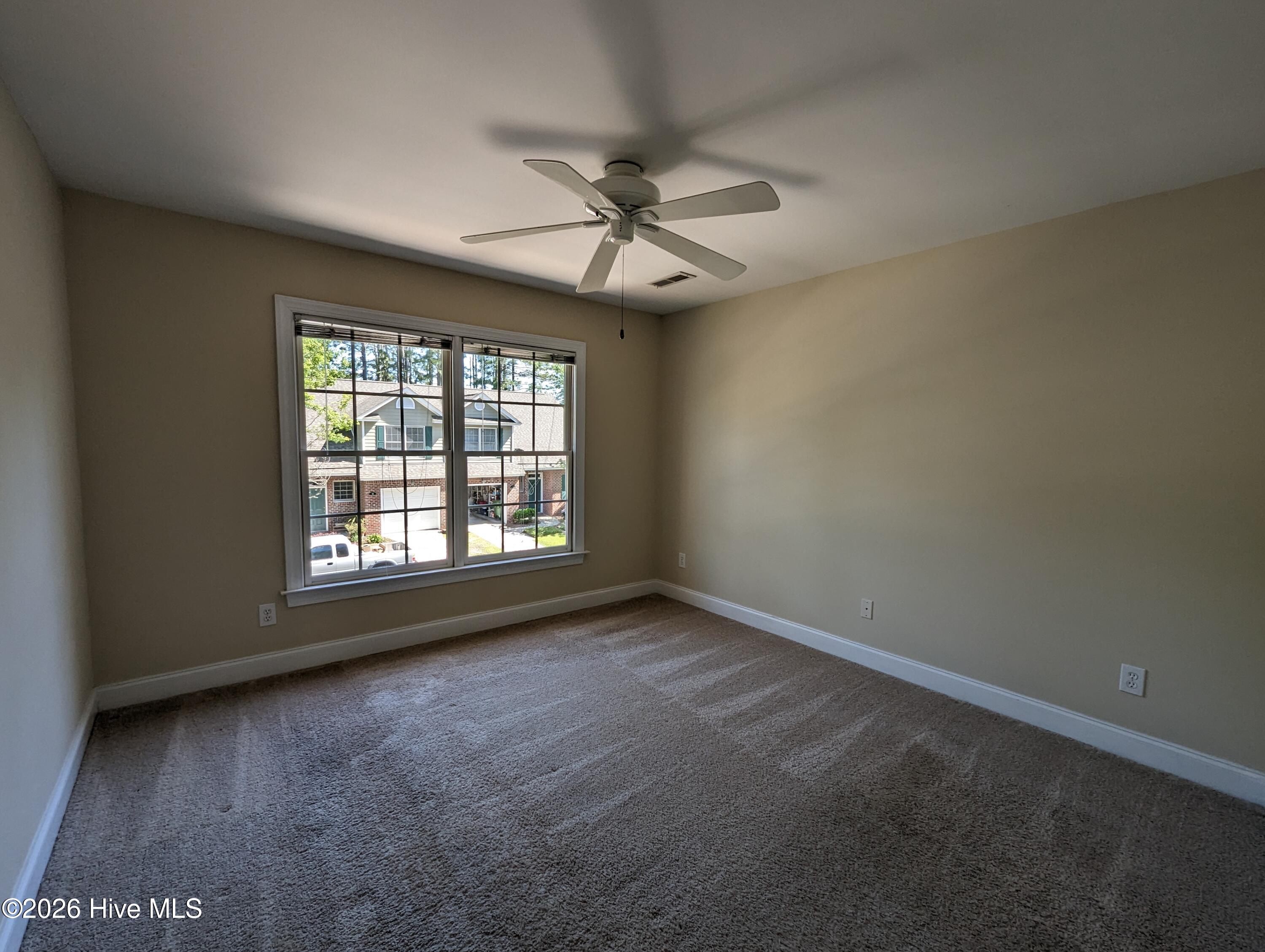 233 Racine Drive, Unit 18 Wilmington, NC 28403 - Photo 13 of 18 PXL_20230502_194626898.MP