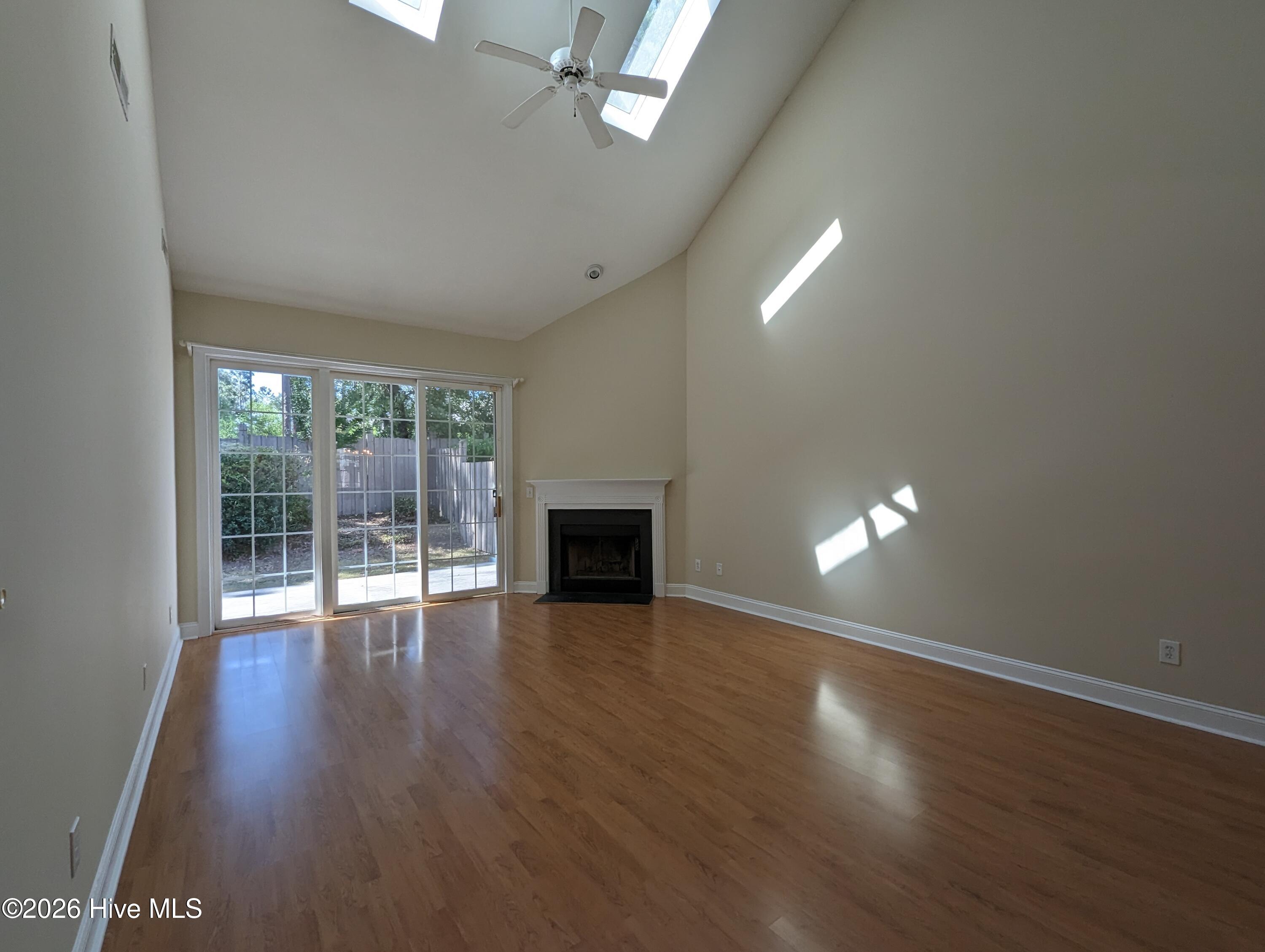 233 Racine Drive, Unit 18 Wilmington, NC 28403 - Photo 4 of 18 PXL_20230502_194832767.MP