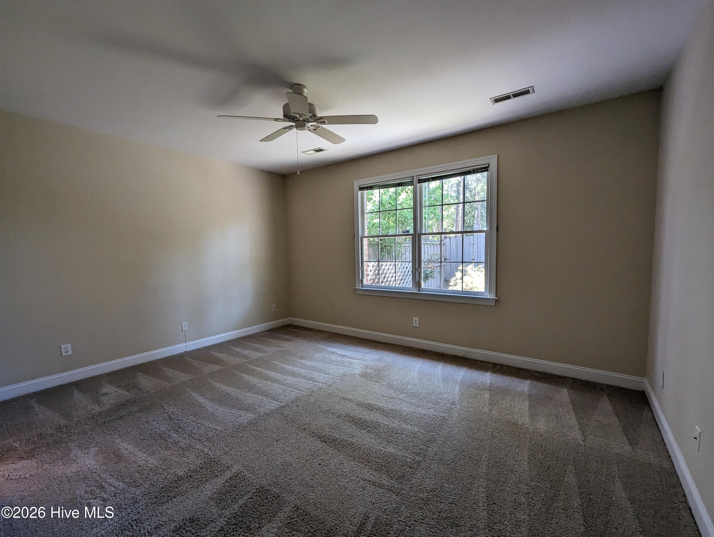 233 Racine Drive, Unit 18 Wilmington, NC 28403 - Photo 8 of 18 PXL_20230502_194838840.MP