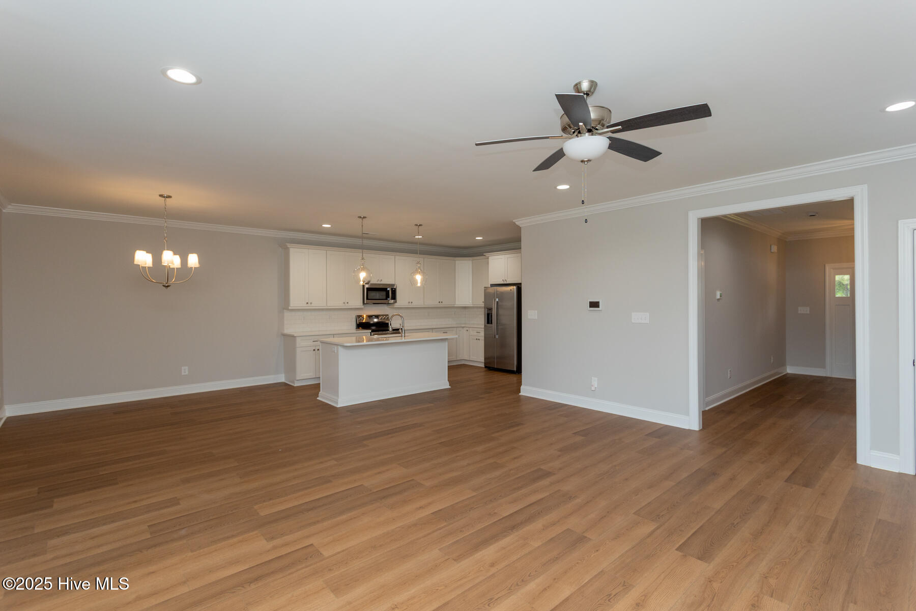 1269 Morganton Road Pinehurst, NC 28374 - Photo 7 of 29 living room4