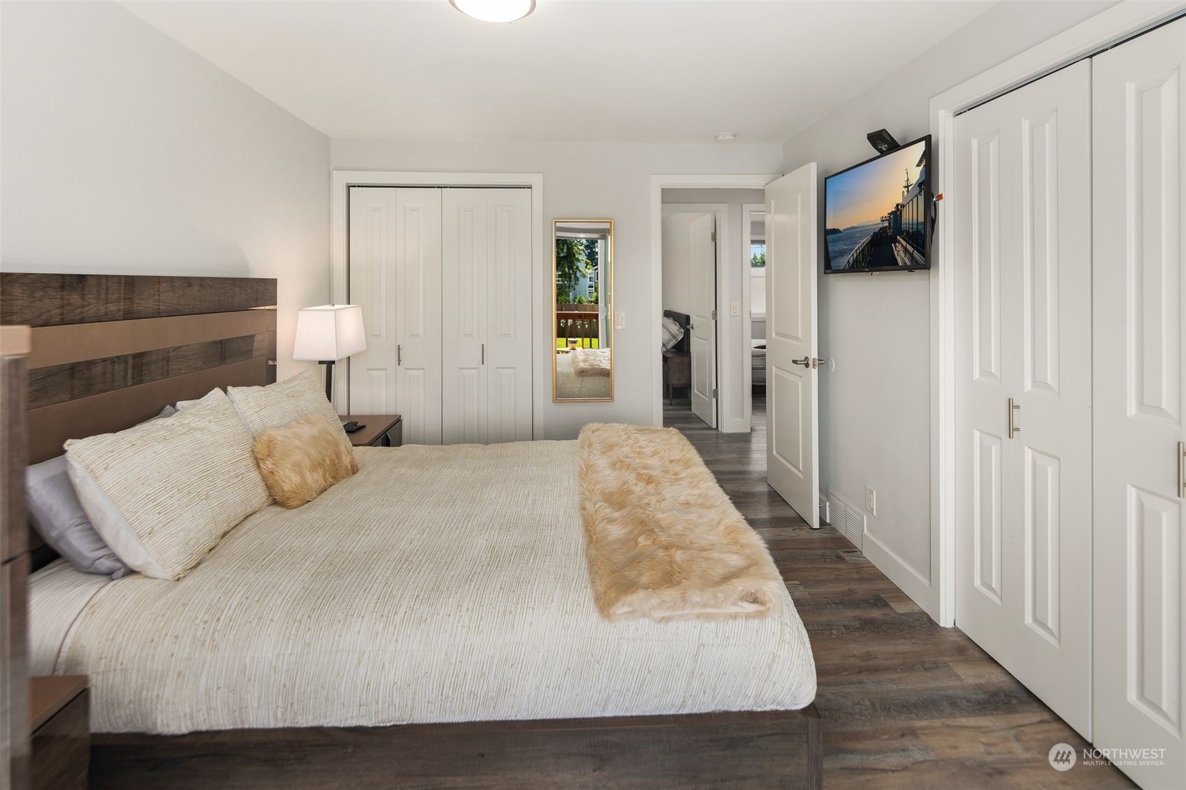 102 Bellflower Road Bothell, WA 98012 - Photo 11 of 40 a large white bed in a white room