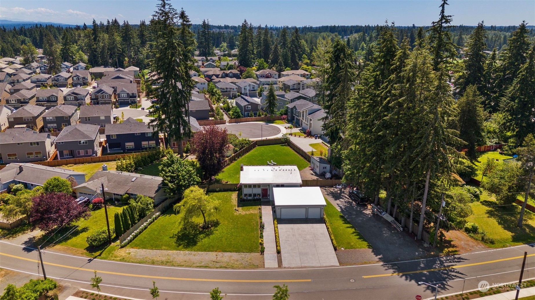 102 Bellflower Road Bothell, WA 98012 - Photo 35 of 40 a view of swimming pool