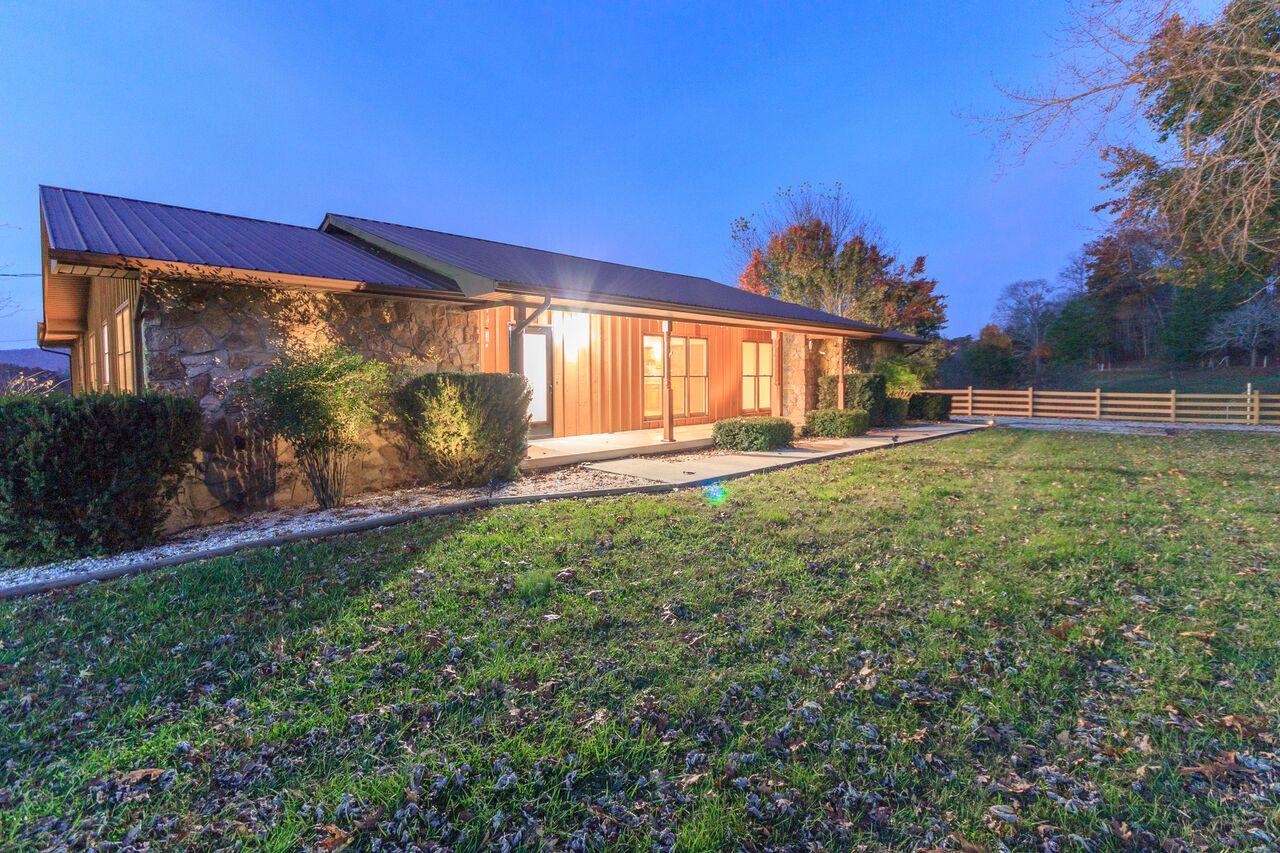 425 Chambers Road Jacksboro, TN 37757 - Photo 1 of 40 Chambers Road-179-HDR_preview