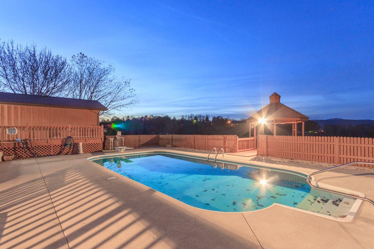 425 Chambers Road Jacksboro, TN 37757 - Photo 26 of 40 Chambers Road-168-HDR-2_preview