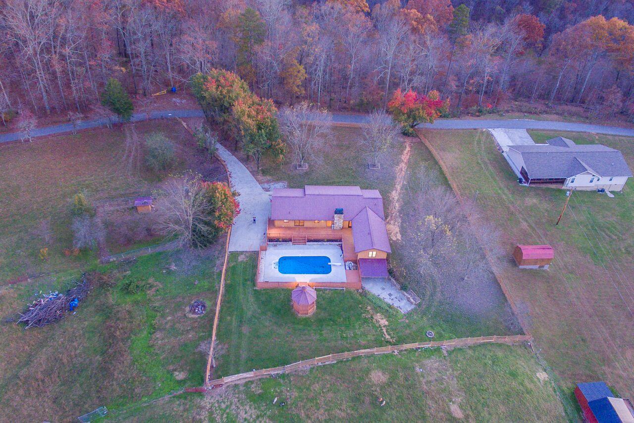 425 Chambers Road Jacksboro, TN 37757 - Photo 33 of 40 Chambers Road Ariel 5