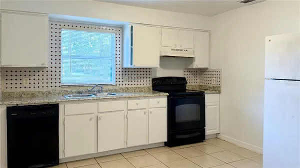 $1,575 | 1905 Park Manor Drive, Orlando, FL 32817