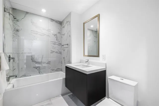 $875,000 | 851 Northeast 1st Avenue, Unit 1008, Miami, FL 33132