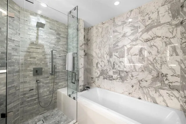 $875,000 | 851 Northeast 1st Avenue, Unit 1008, Miami, FL 33132