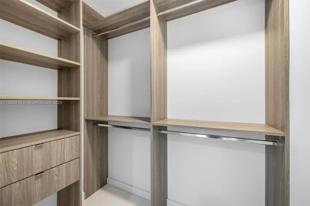 $875,000 | 851 Northeast 1st Avenue, Unit 1008, Miami, FL 33132