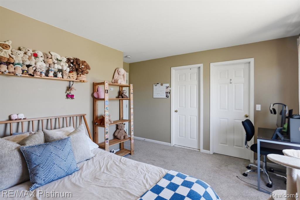 1714 Newgate Lane Howell, MI 48843 - Photo 16 of 27