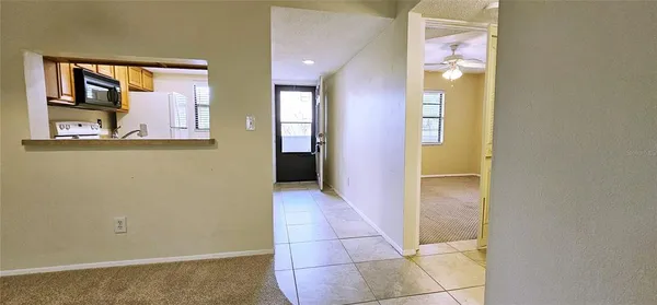 $1,498 | 3036 Eastland Boulevard, Unit E203, Clearwater, FL 33761