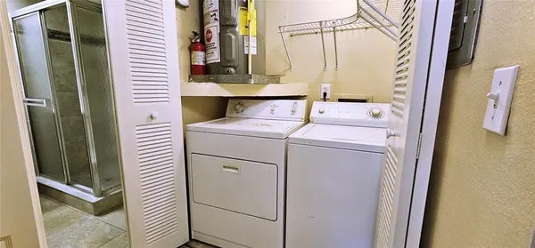 $1,498 | 3036 Eastland Boulevard, Unit E203, Clearwater, FL 33761