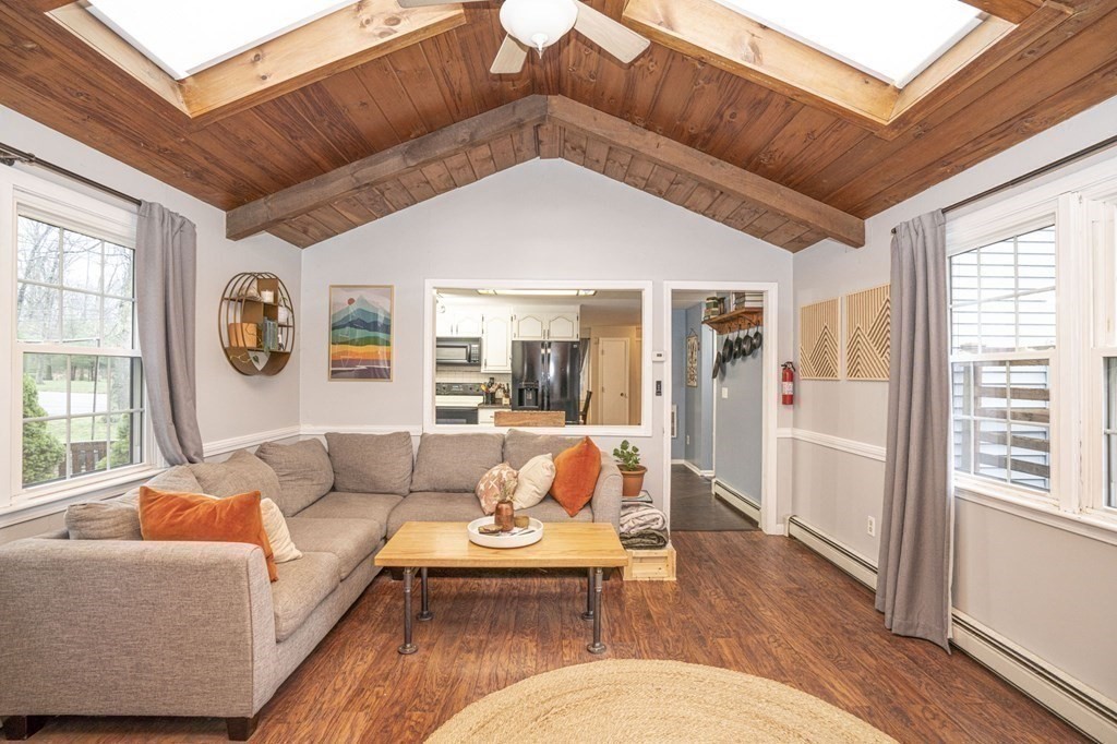 42 Bellingham Road Blackstone, MA 01504 - Photo 11 of 42 Gallery Image 11