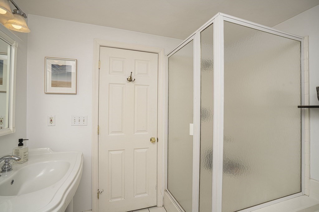 42 Bellingham Road Blackstone, MA 01504 - Photo 21 of 42 Gallery Image 21
