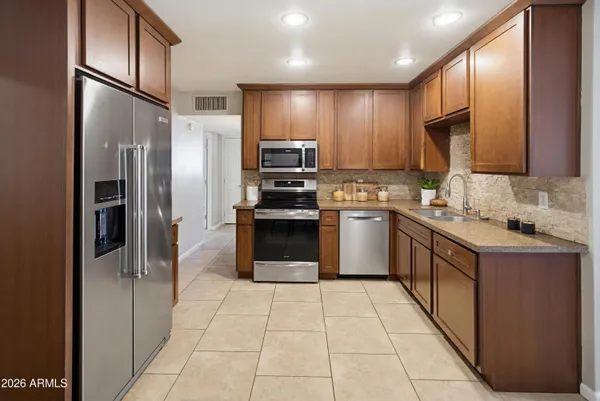 $551,000 | 2314 East Montecito Avenue, Phoenix, AZ 85016
